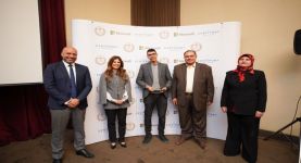 مايكروسوفت تكرم الطالب المصري الفائز في المسابقة الدولية في مجال التطبيقات
