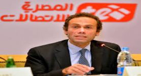 المصرية للاتصالات توقع اتفاقيات تجارية مع"موبينيل" و"فودافون" مقابل  15 مليار جنيه